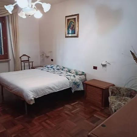 Splendida Casa Con Giardino Vicino Assisi E Spello